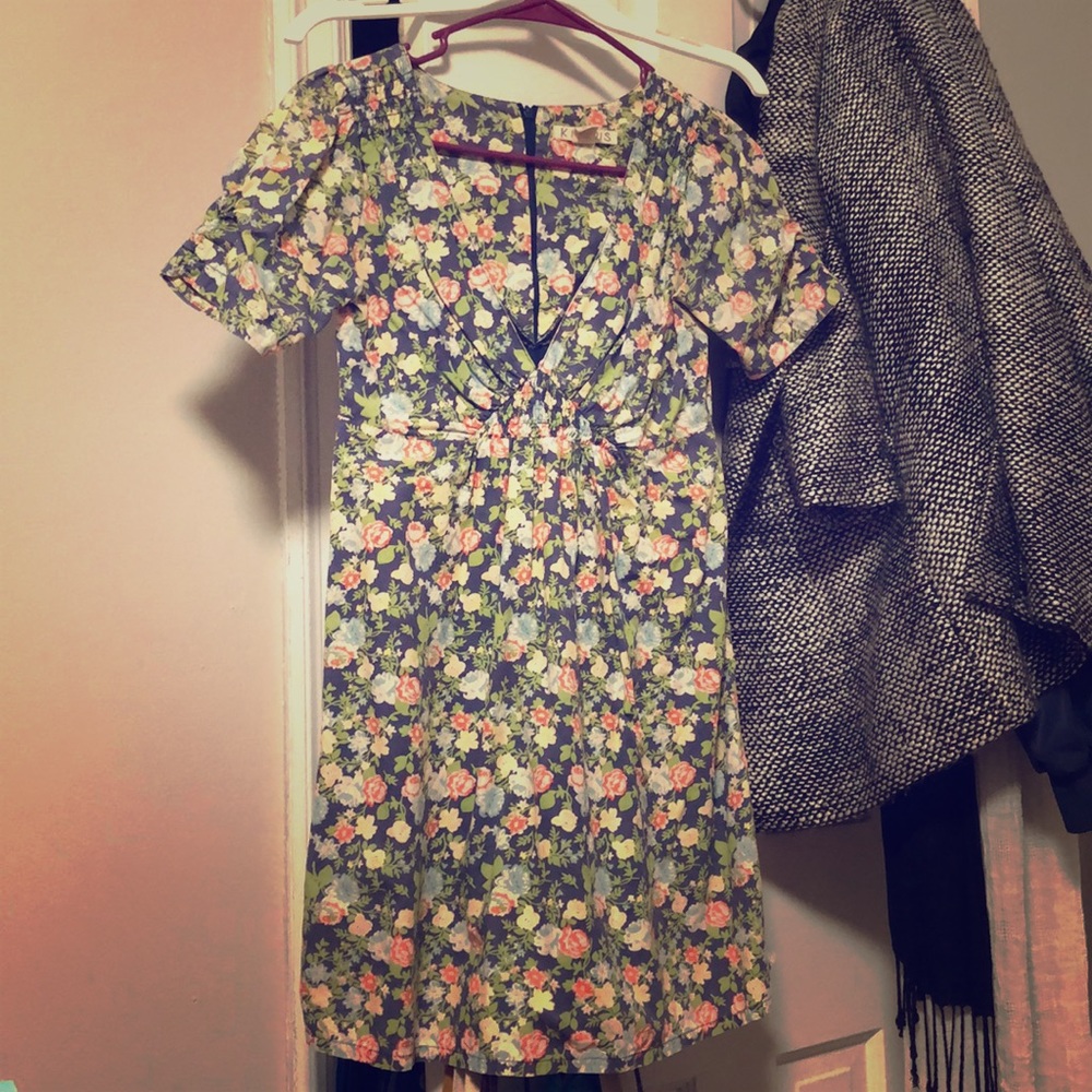 Cute floral dress, brand is Klovis?